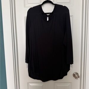 Chic Soul Classic Black Long Sleeve Top